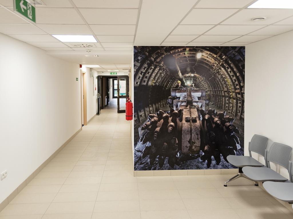 Hostel Guido Zabrze Bagian luar foto