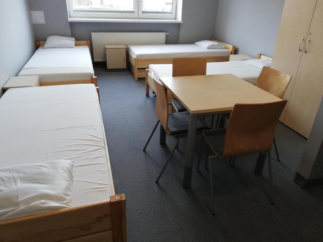 Hostel Guido Zabrze Bagian luar foto
